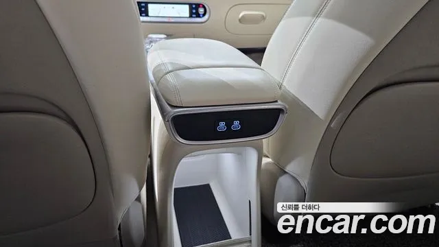 Genesis GV60 — Фото автомобиля 30