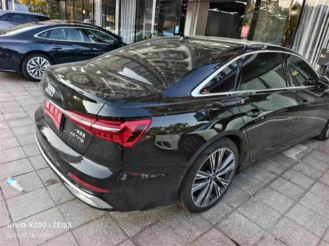 Audi A6L — Фото автомобиля 2