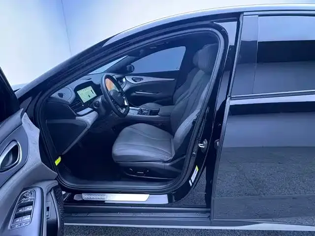 BYD Seal 07 DM-i — Фото автомобиля 9