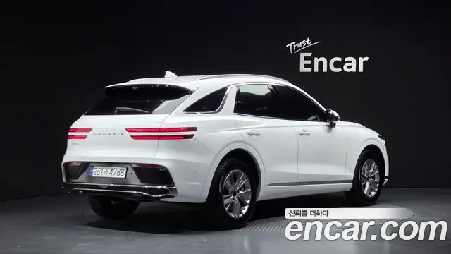 Genesis GV70 — Фото автомобиля 2