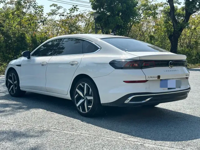 Volkswagen Lamando — Фото автомобиля 6
