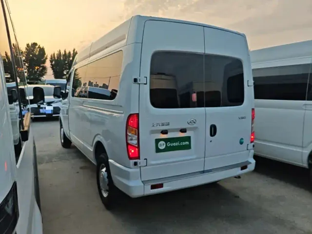 Maxus Xintu V80 — Фото автомобиля 4