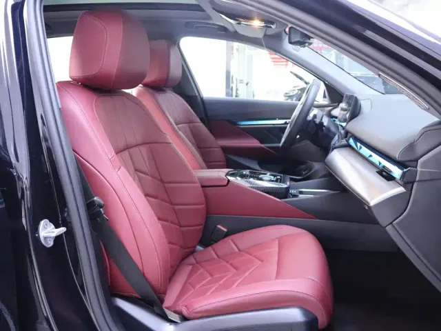 BMW 5 Series — Фото автомобиля 21