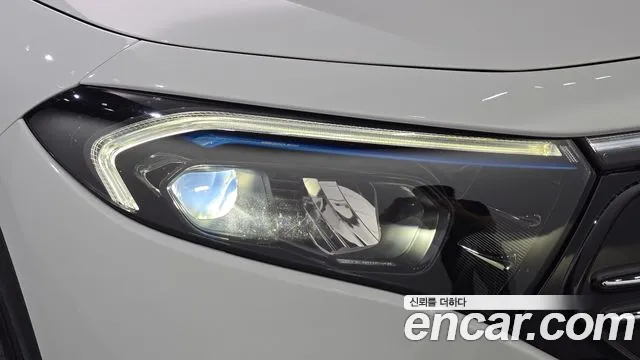 Mercedes-Benz EQA — Фото автомобиля 21
