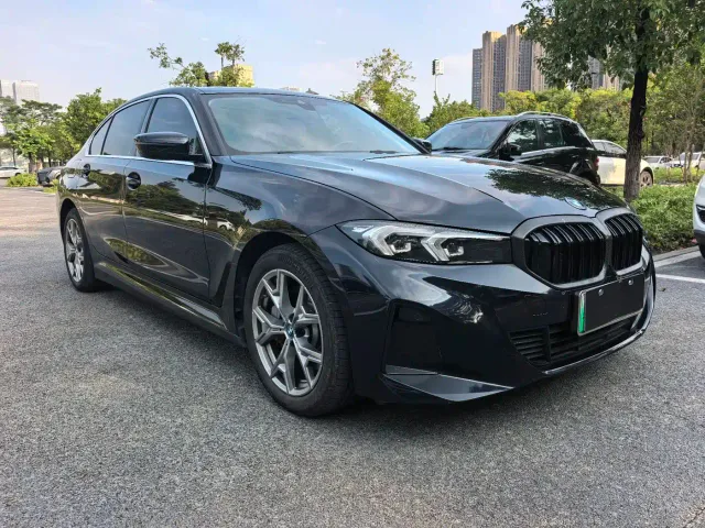 BMW i3 — Фото автомобиля 3