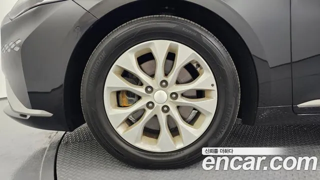 Kia K8 2.5 Бензин 2WD — Фото автомобиля 5