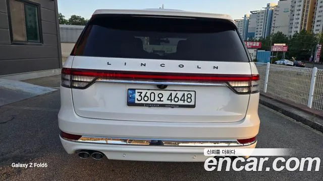 Lincoln Aviator 2nd Gen — Фото автомобиля 5