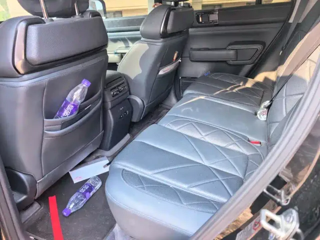 Fang Cheng Bao Leopard 5 2023 Explorer Edition — Фото автомобиля 11