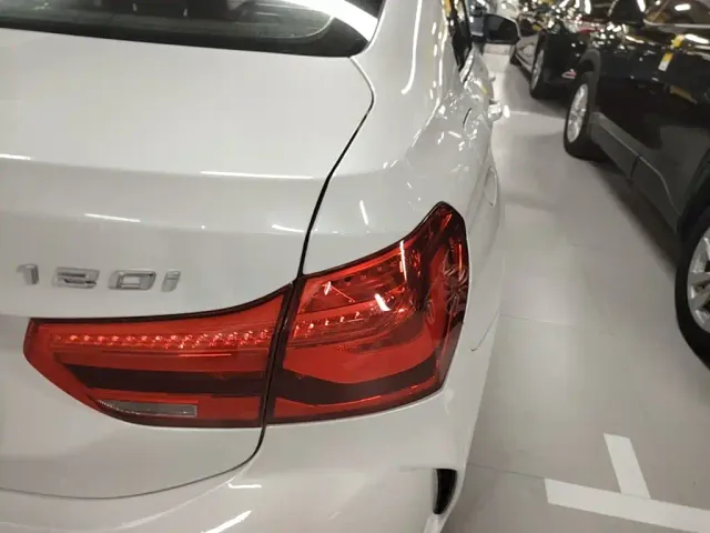 BMW 1 Series — Фото автомобиля 7
