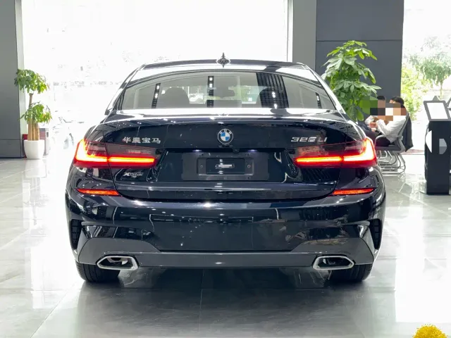 BMW 3 Series — Фото автомобиля 7