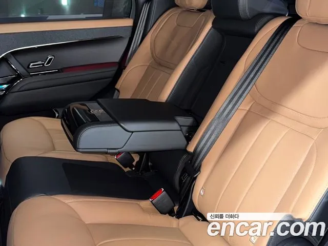 Land Rover Range Rover Sport — Фото автомобиля 6