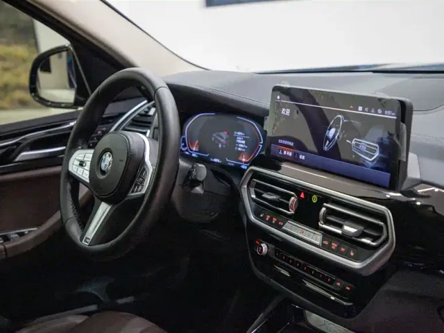 BMW X3 — Фото автомобиля 21