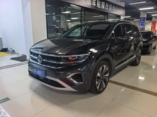 Фотография автомобиля — Volkswagen Talagon