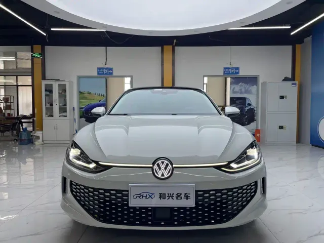 Volkswagen Lamando — Фото автомобиля 2