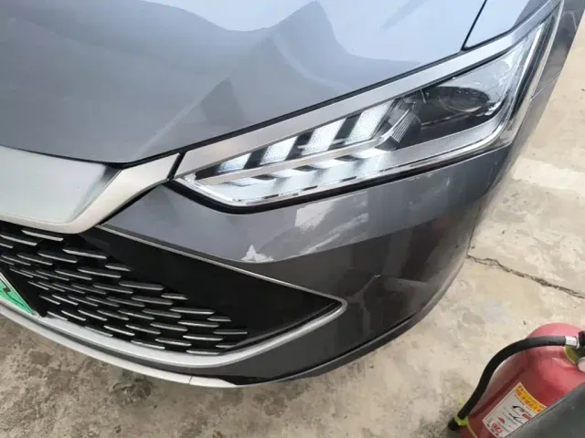 BYD Qin PLUS — Фото автомобиля 23