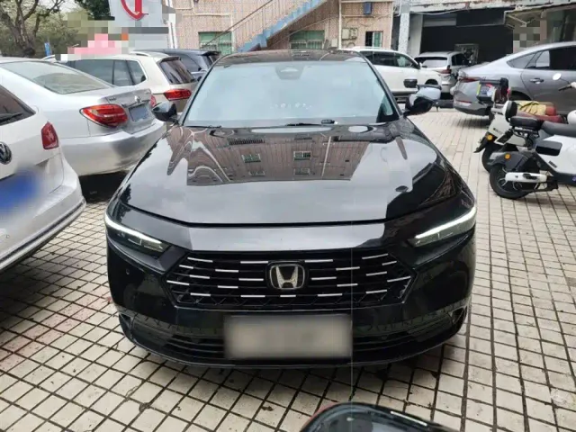 Honda Accord — Фото автомобиля 2