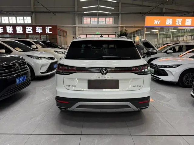 Volkswagen Tayron — Фото автомобиля 8