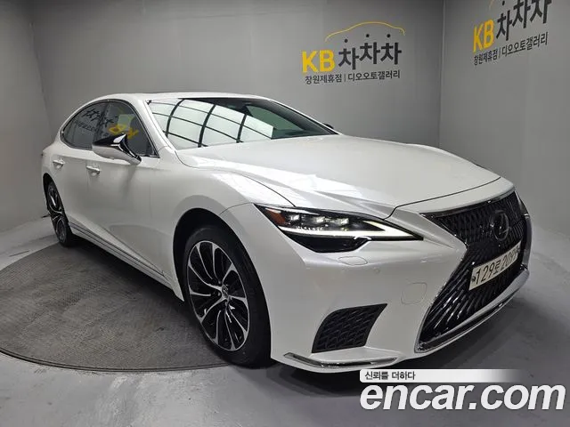 Lexus LS — Фото автомобиля 5