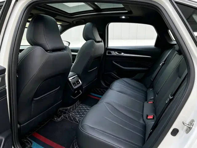 Geely Xingrui — Фото автомобиля 6