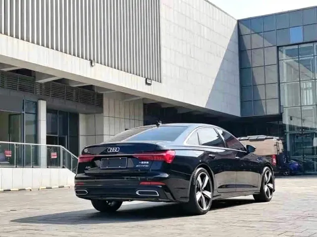 Audi Audi A6L 2022 40 TFSI Luxury Dynamic — Фото автомобиля 9