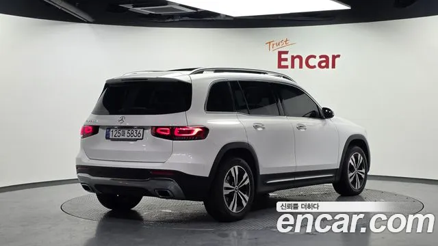 Mercedes-Benz GLB-Class X247 — Фото автомобиля 2