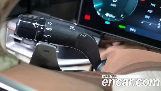 Hyundai Grandeur GN7 — Фото автомобиля 28