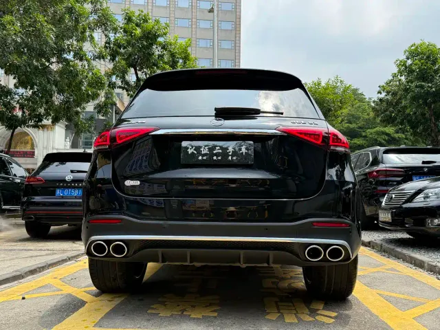 Mercedes-Benz GLE-Class AMG — Фото автомобиля 5