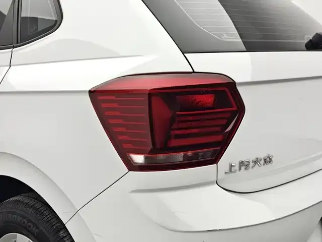 Volkswagen Polo — Фото автомобиля 13