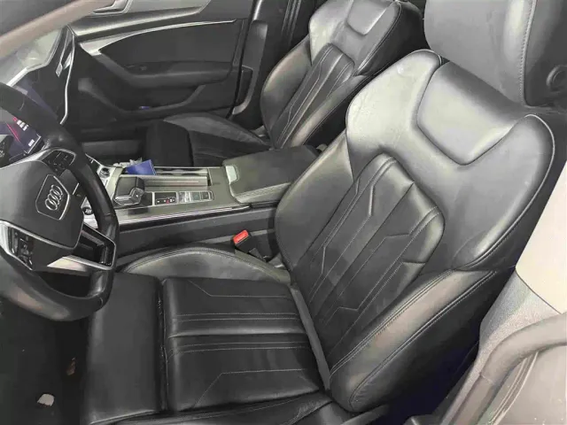 Audi A7 — Фото автомобиля 12