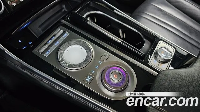 Genesis GV80 2.5T Бензин AWD — Фото автомобиля 9