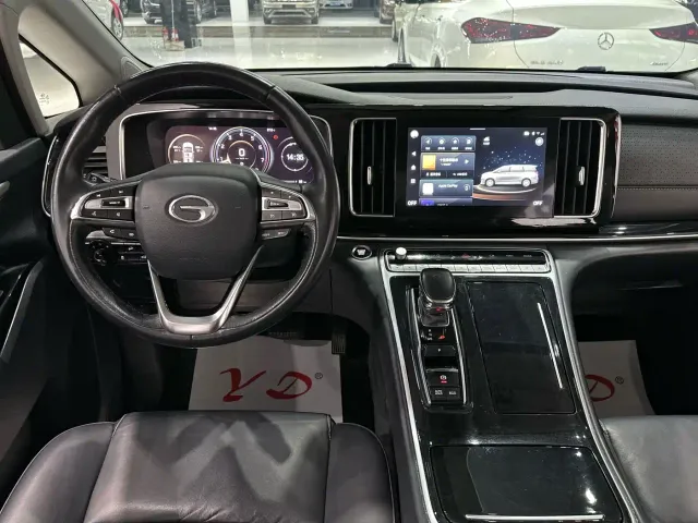 GAC Trumpchi M8 — Фото автомобиля 10