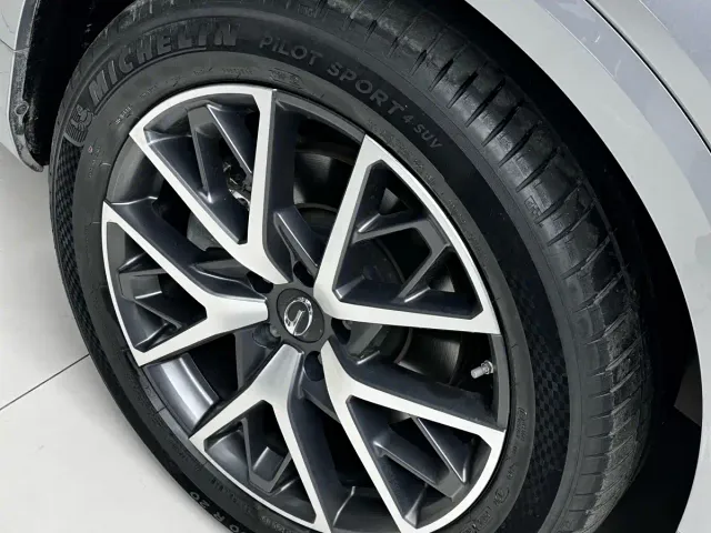 GAC Trumpchi GS8 — Фото автомобиля 7