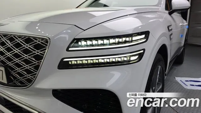 Genesis GV80 — Фото автомобиля 7