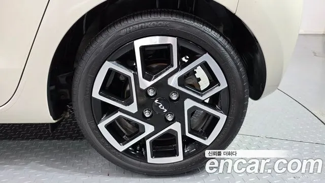 Kia RAY Новый Kia Ray Signature — Фото автомобиля 21