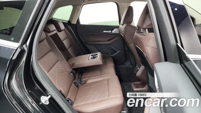 BMW 2 Series U06 — Фото автомобиля 11