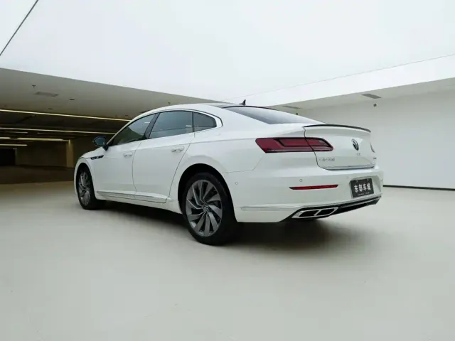 Volkswagen CC — Фото автомобиля 5