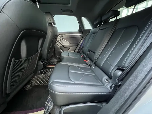 Audi Q3 — Фото автомобиля 12