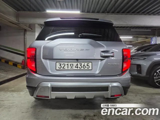 KGM Torres — Фото автомобиля 4