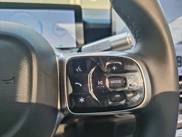 GAC Aion Y — Фото автомобиля 8
