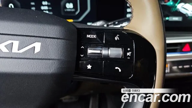 Kia Sorento Новый Sorento 4 поколение Бензин 2.5T 2WD — Фото автомобиля 25
