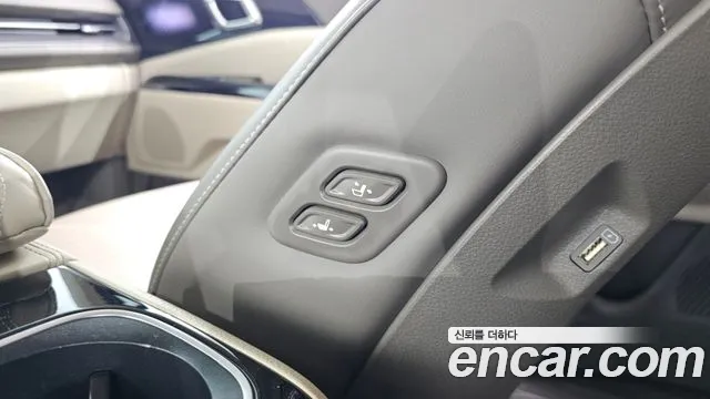 Kia Canival Carnival 4 поколение Бензин 7 мест Signature — Фото автомобиля 29