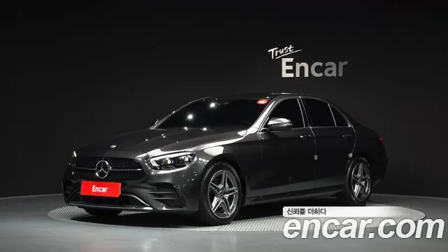 Фотография автомобиля — Mercedes-Benz E-Class W213