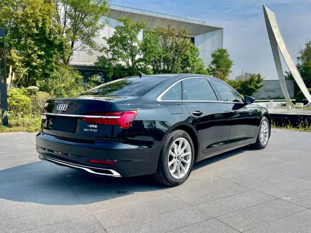 Audi A6L — Фото автомобиля 21