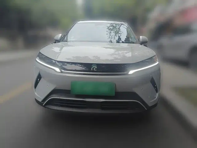 BYD Yuan UP — Фото автомобиля 2