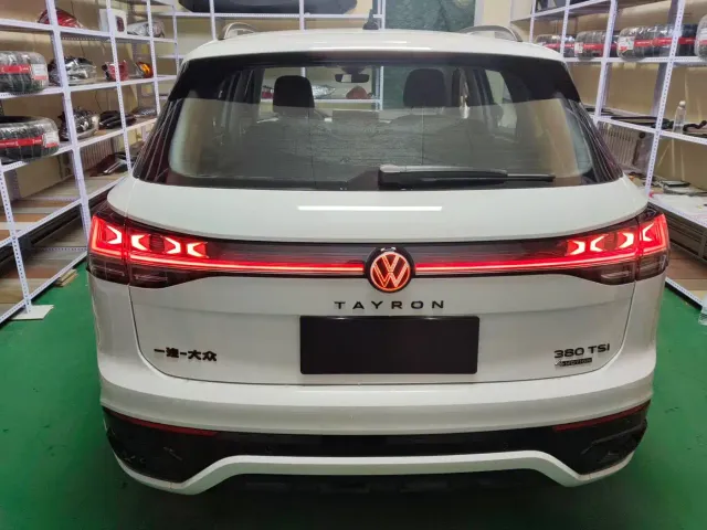 Volkswagen Tayron 2023 380TSI 4WD R-Line High-Performance Edition — Фото автомобиля 9