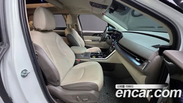 Kia Canival Carnival 4 поколение Бензин 9 мест Hi-Limousine — Фото автомобиля 10