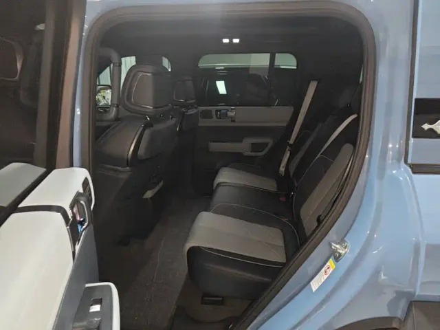 BYD FangChengBao Leopard 5 — Фото автомобиля 16