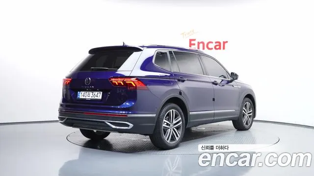 Volkswagen Tiguan — Фото автомобиля 2