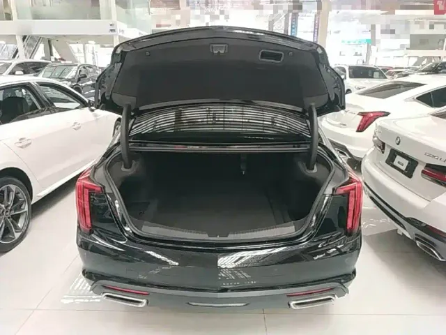 Cadillac CT5 — Фото автомобиля 18