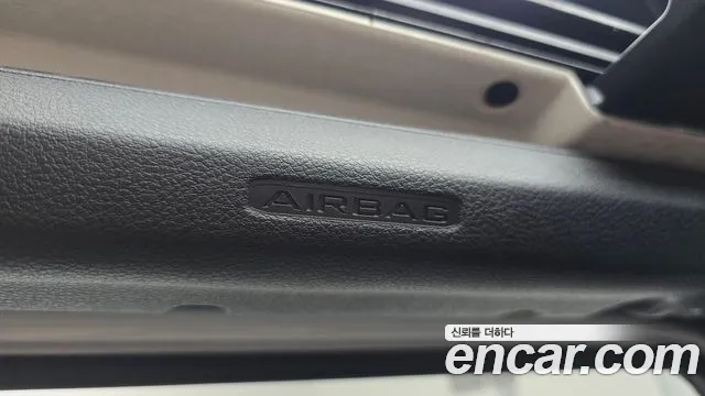 Jeep Wrangler JL — Фото автомобиля 15